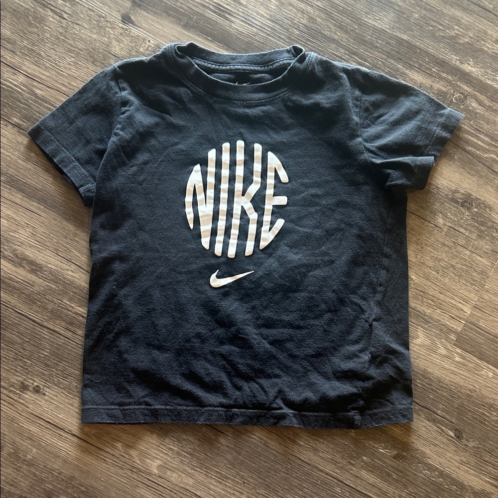 Nike Kids Black T-Shirt
